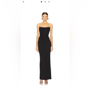 Elegant Black Strapless Dress